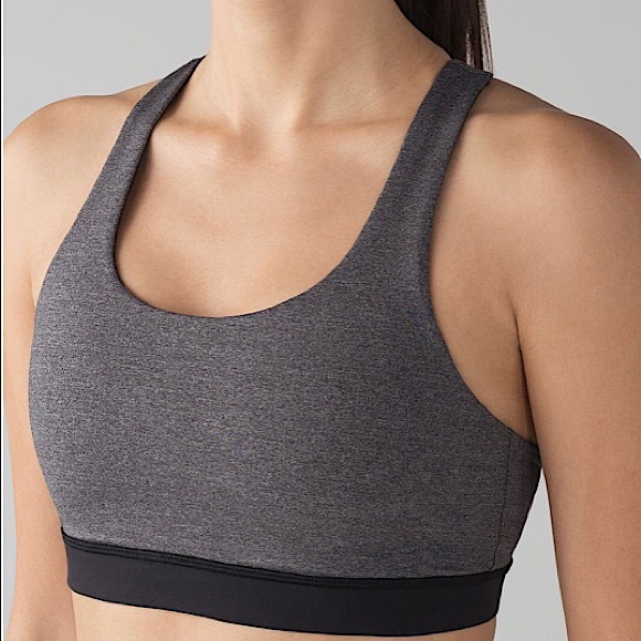 Lululemon Invigorate Bra in Heathered Black size 8 - Picture 4 of 4